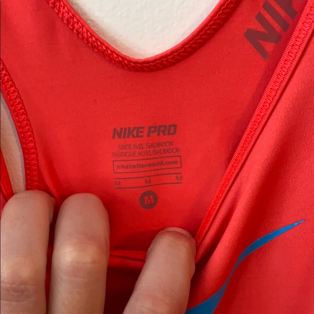 Nike Pro Racerback Tank - Picture 4 of 6